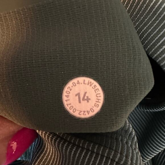 Lululemon Base Pace HR Tight 25" Two-Tone Ribbed Green Jasper/ Blue chill 14 NWT - Picture 9 of 10